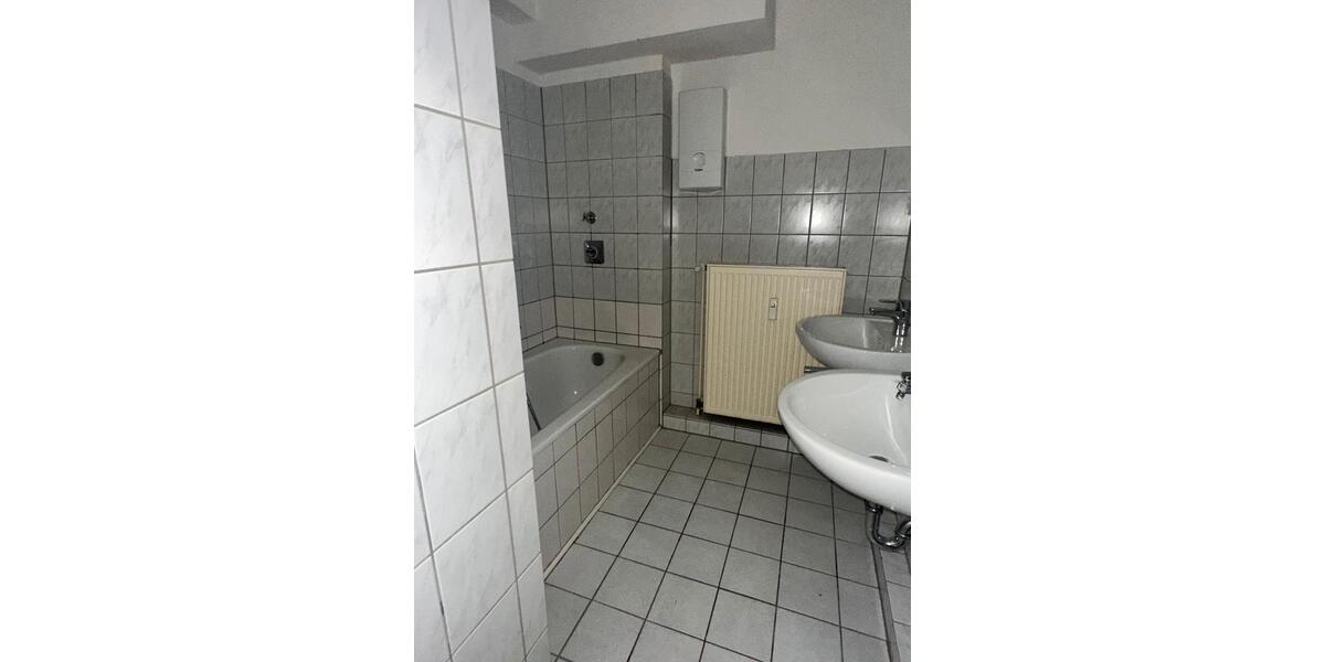 Etagenwohnung Remscheid Reinshagen - 5 Zimmer, 112 m&sup2;, 574&euro; | Angebot:26649702