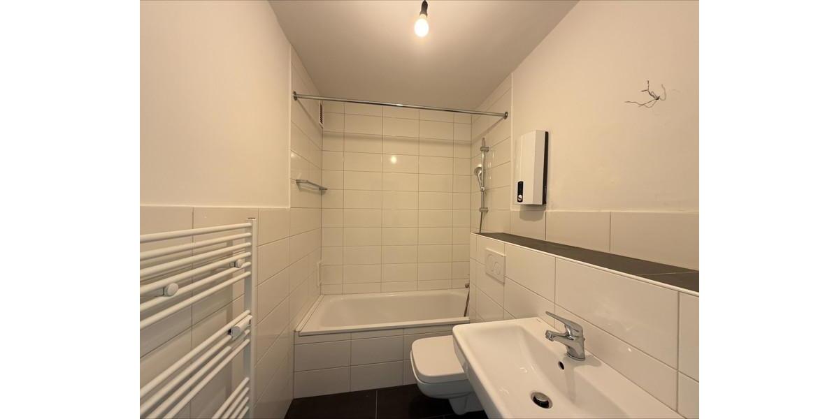 Erdgeschoßwohnung Leverkusen Alkenrath - 2 Zimmer, 57 m&sup2;, 599&euro; | Angebot:25153957