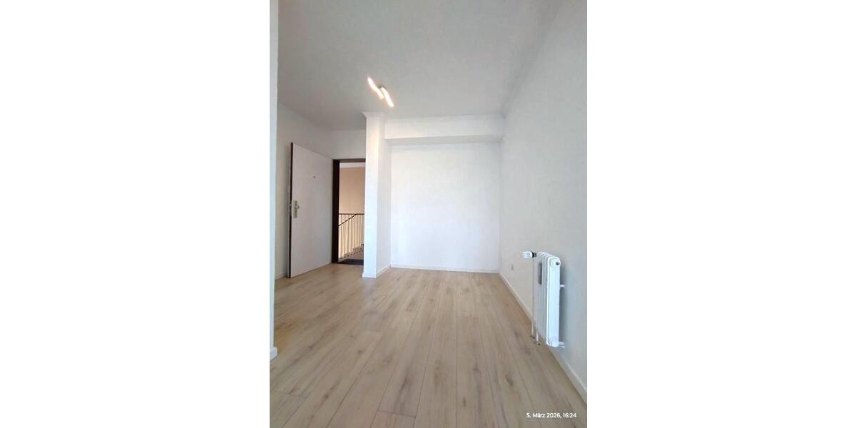 Helle, bezugsfreie 2,5-Zimmer Wohnung in Waldrandlage von Frechen-Königsdorf - Etagenwohnung Frechen Königsdorf | Angebot:25874456