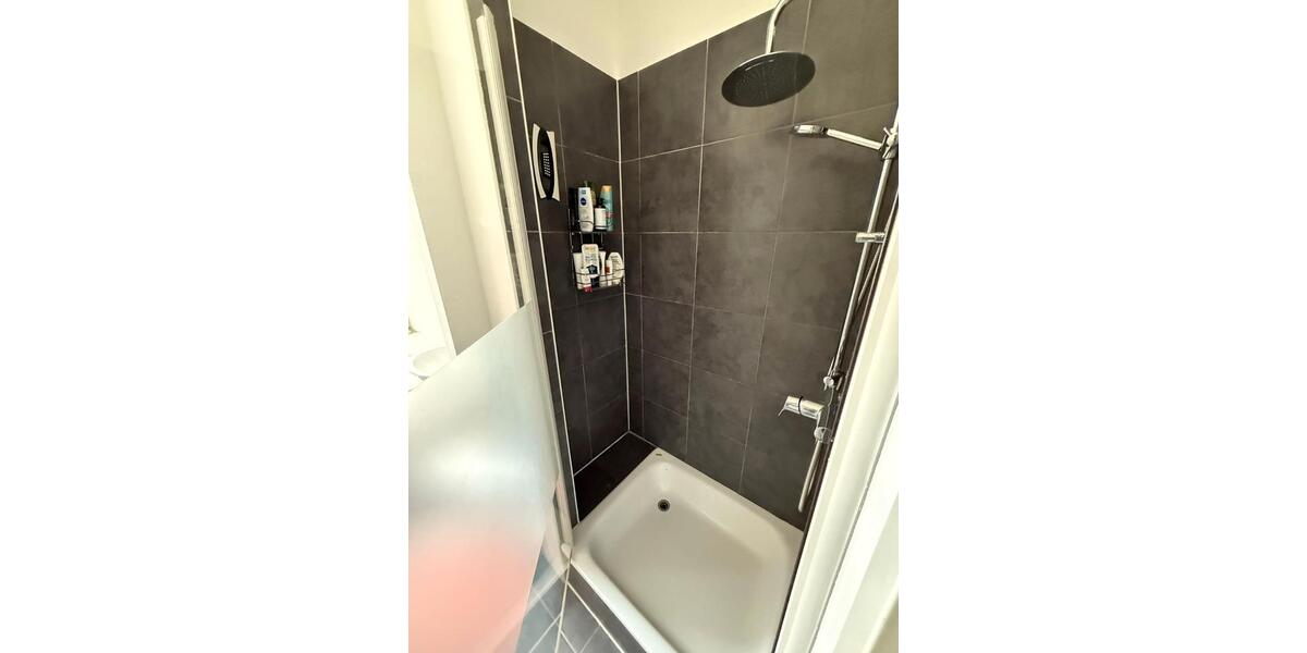 Etagenwohnung Köln Kalk - 3 Zimmer, 58 m&sup2;, 205.000&euro; | Angebot:27006887