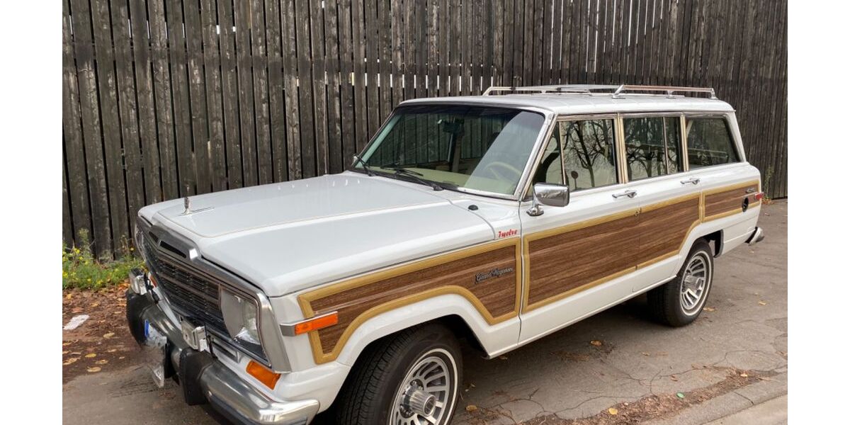 Jeep Andere 134.000 km 72.850 &euro; köln 51145