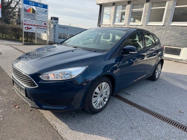 Ford Focus 112.610 km 5.990 &euro; Remscheid 42899