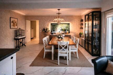 Wohnung Solingen Wald - 6.5 Zimmer, 145 m&sup2;, 310.000&euro; | Angebot:24840857