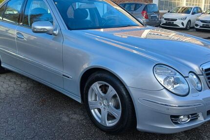 Mercedes-Benz E 200 171.000 km 7.950 &euro; Ratingen 40882