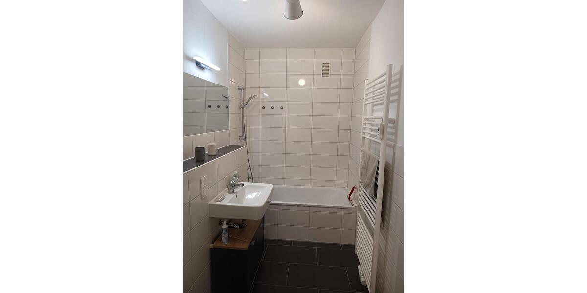 Etagenwohnung Köln Nippes - 2 Zimmer, 1.600&euro; | Angebot:25057468