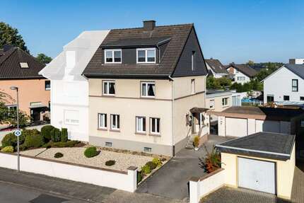 Haus Langenfeld - 7 Zimmer, 166 m&sup2;, 430.000&euro; | Angebot:25472158