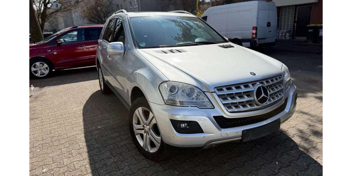 Mercedes-Benz ML 280 170.644 km 12.490 &euro; Köln, Stadt 50733