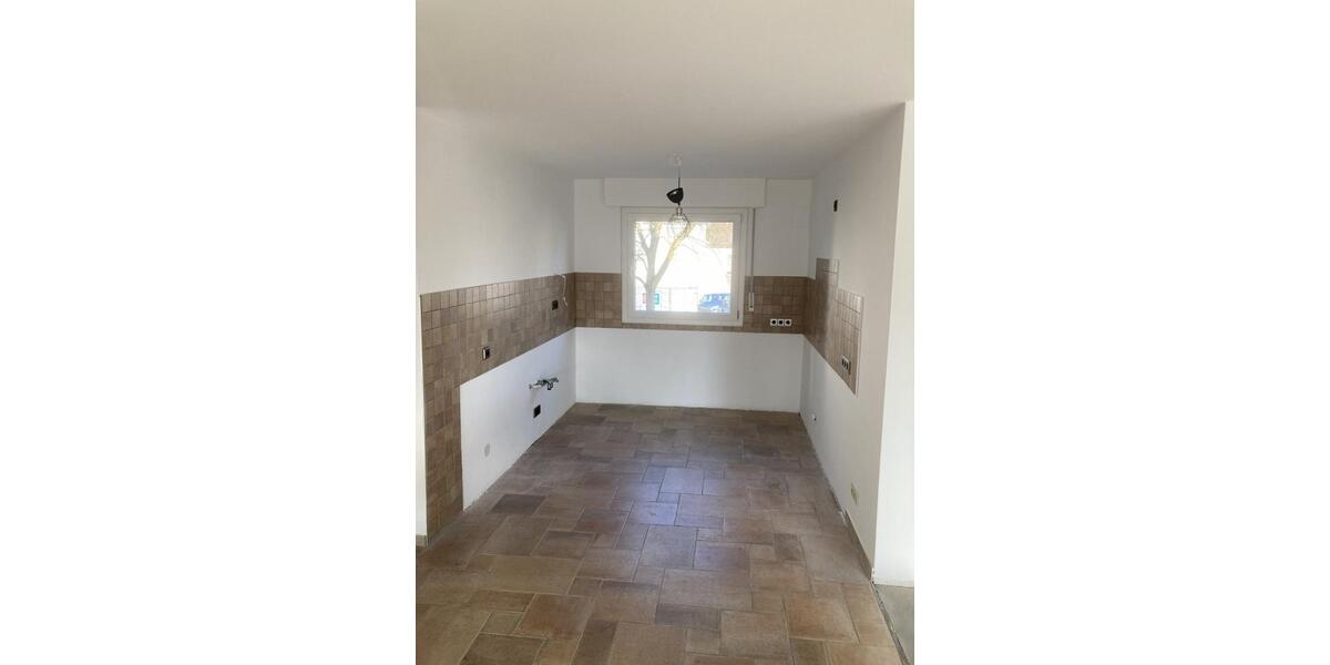 Hochparterre Burscheid - 3 Zimmer, 110 m&sup2;, 318.000&euro; | Angebot:25972133