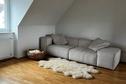 Wohnung Köln Kalk - 3 Zimmer, 70 m&sup2;, 1.500&euro; | Angebot:26038728