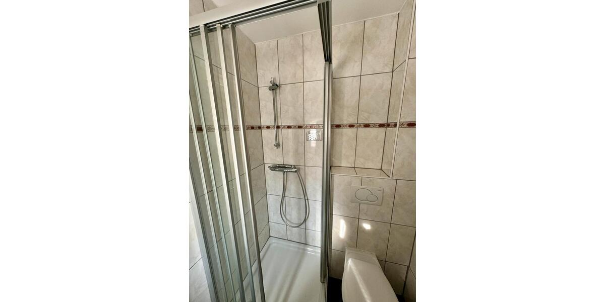 Hochparterre Köln Kalk - 2 Zimmer, 41 m&sup2;, 750&euro; | Angebot:25991581