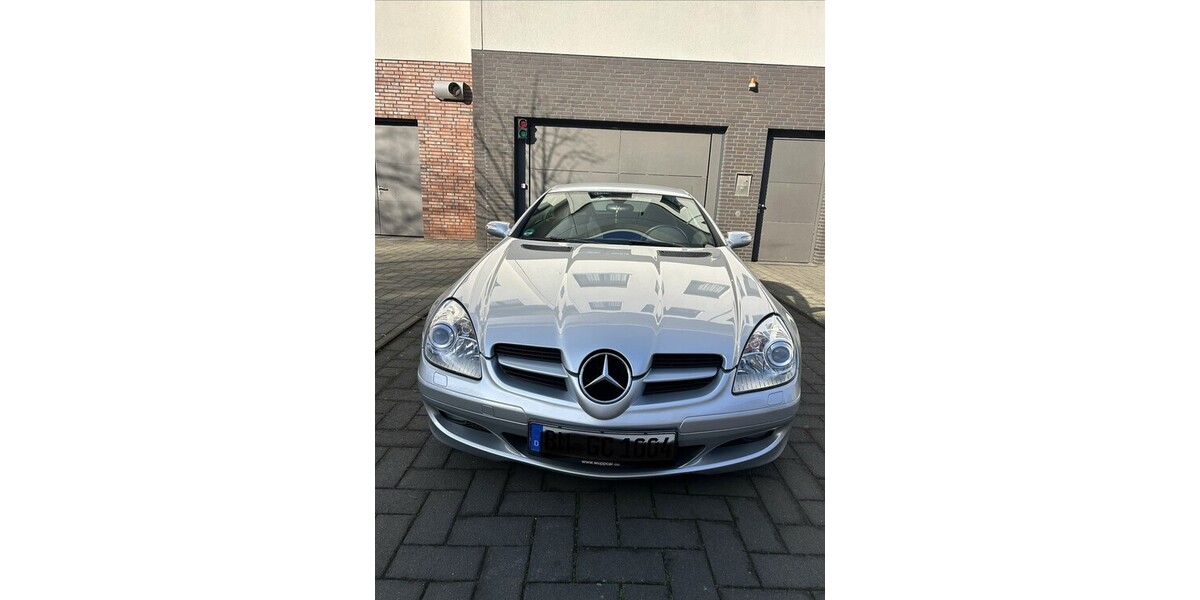 Mercedes-Benz SLK 200 145.000 km 9.800 &euro; Hürth 50354