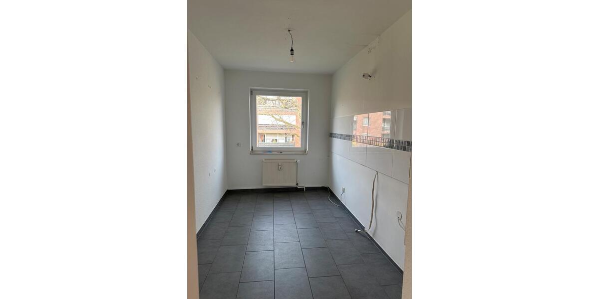 Etagenwohnung Kaarst - 3 Zimmer, 88 m&sup2;, 275.000&euro; | Angebot:25442258