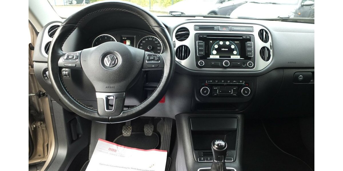 VW Tiguan CUP SPORTSTYLE BMT NAVI PARKPILOT TEMPOMAT 87.859 km 12.500 &euro; Köln 50858