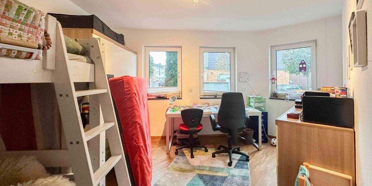 Etagenwohnung Köln Lövenich - 3 Zimmer, 92 m&sup2;, 489.000&euro; | Angebot:25749593