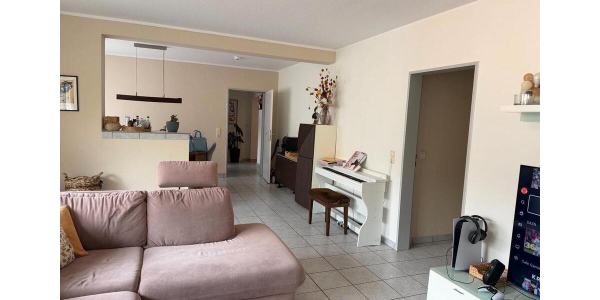 Etagenwohnung Leverkusen Opladen - 4 Zimmer, 113 m&sup2;, 1.400&euro; | Angebot:26502613