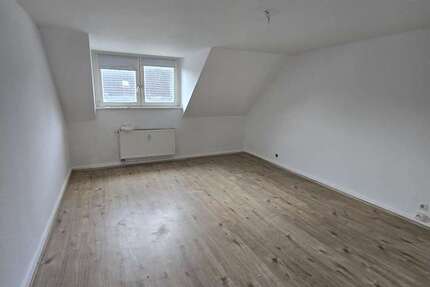 Wohnung Solingen - 2 Zimmer, 61 m&sup2;, 490&euro; | Angebot:25452879