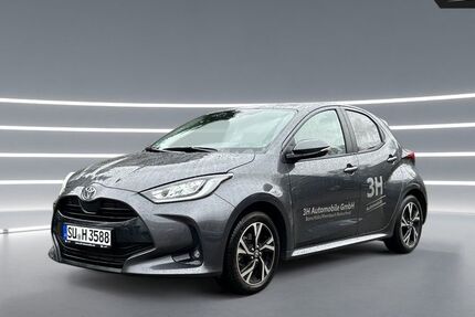 Toyota Yaris 5.000 km 25.990 &euro; Remscheid 42859