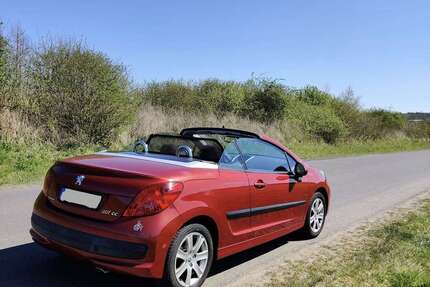 Peugeot 207 117.966 km 3.750 &euro; Köln 50674