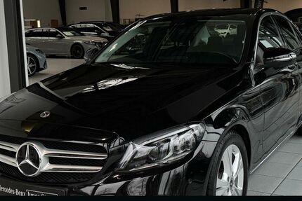 Mercedes-Benz C 200 41.600 km 30.900 &euro; Köln-Deutz 51105
