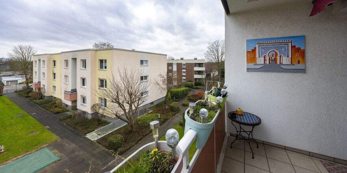 Etagenwohnung Meerbusch Büderich - 4 Zimmer, 93 m&sup2;, 340.000&euro; | Angebot:25708224