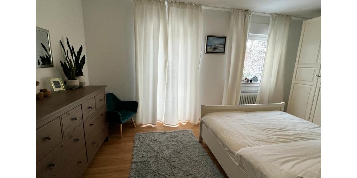 Einfamilienhaus Solingen Central - 4 Zimmer, 120 m&sup2;, 500.000&euro; | Angebot:25224889