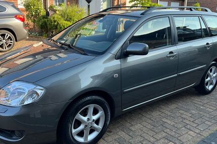 Toyota Corolla 131.905 km 6.000 &euro; Dormagen 41542