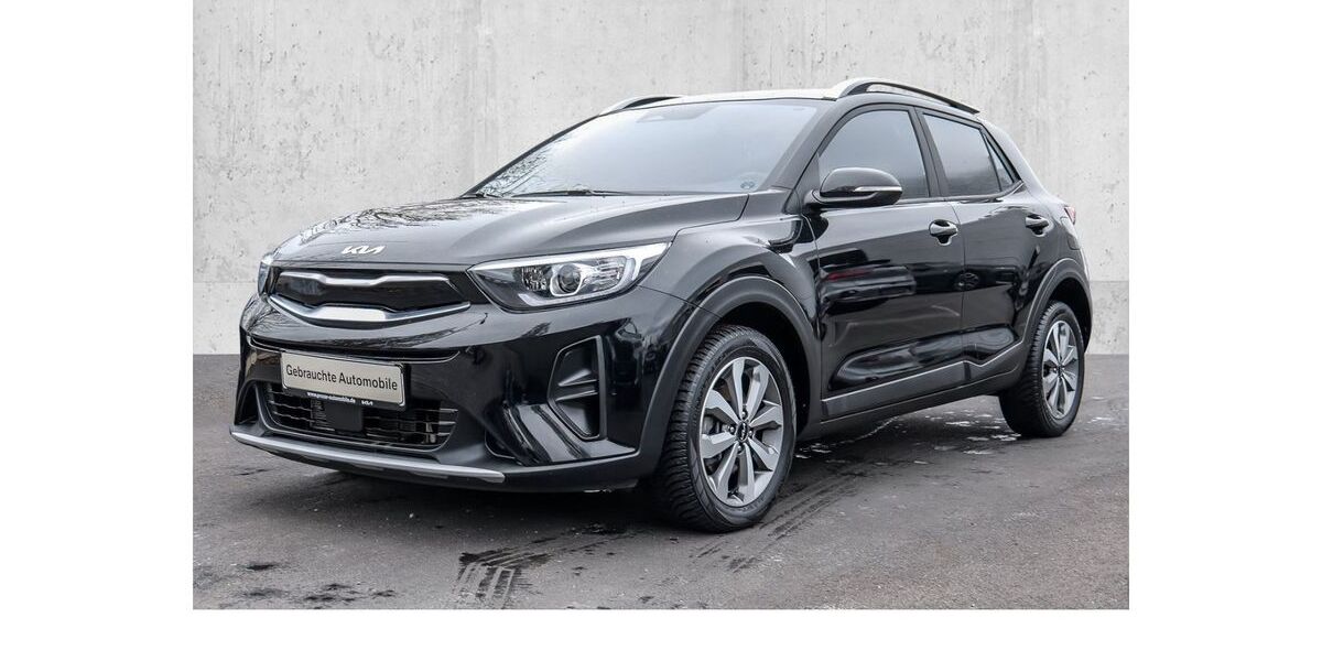 Kia Stonic 24.659 km 18.995 &euro; Köln 50858