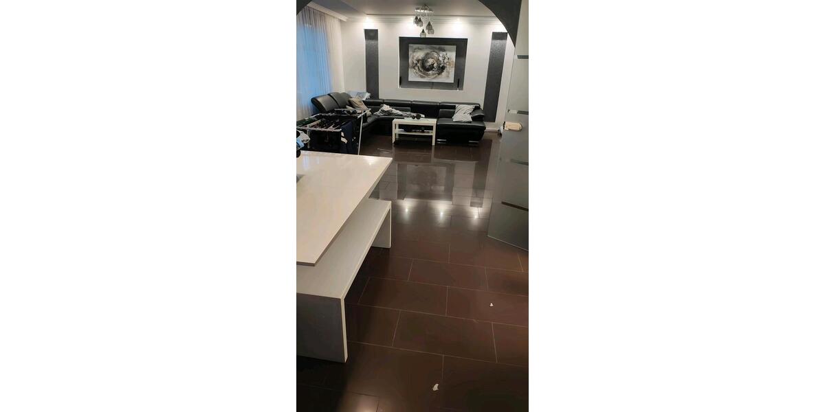 Einfamilienhaus Remscheid - 8 Zimmer, 250 m&sup2;, 360.000&euro; | Angebot:25660274