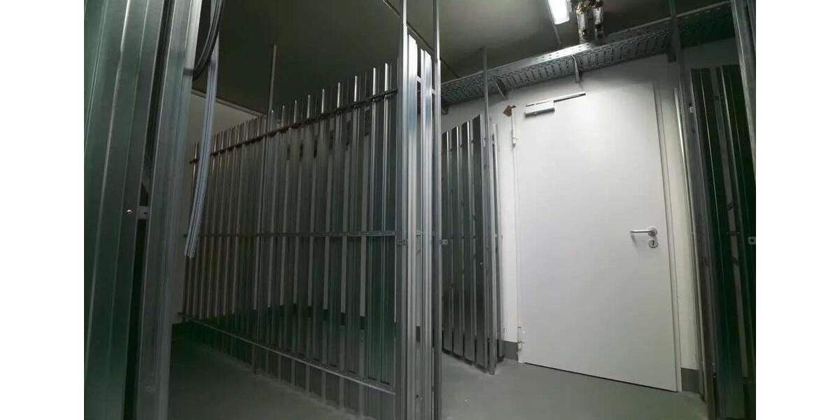 Etagenwohnung Köln Lindenthal - 1.5 Zimmer, 24 m&sup2;, 715&euro; | Angebot:25854625