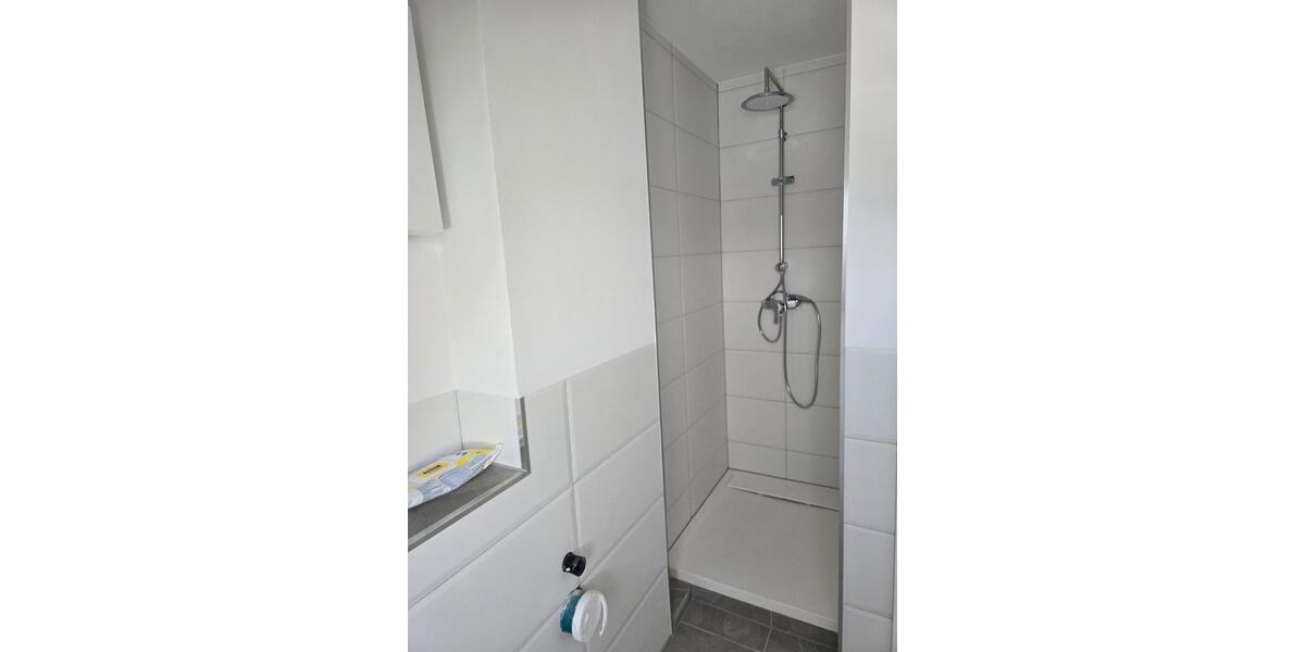 Etagenwohnung Leverkusen - 4 Zimmer, 80 m&sup2;, 275.000&euro; | Angebot:26705266