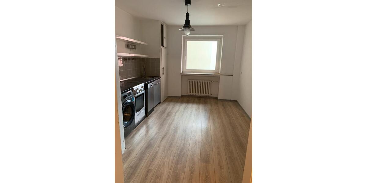 Etagenwohnung Köln Chorweiler - 2 Zimmer, 36 m&sup2;, 1.163&euro; | Angebot:24886217