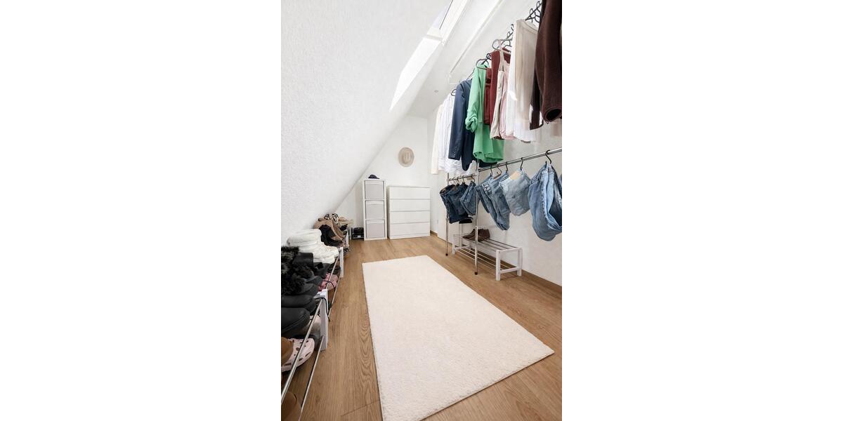 Maisonettenwohnung Solingen Burg - 3 Zimmer, 100 m&sup2;, 1.510&euro; | Angebot:26001667