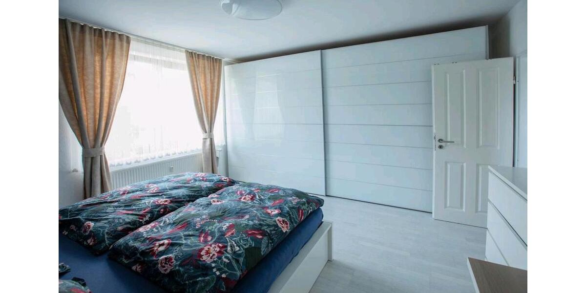 Etagenwohnung Düsseldorf Stadtbezirk 9 - 3 Zimmer, 85 m&sup2;, 1.245&euro; | Angebot:25180564