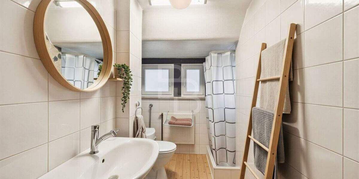 Einfamilienhaus Hürth Berrenrath - 4 Zimmer, 98 m&sup2;, 350.000&euro; | Angebot:25687116