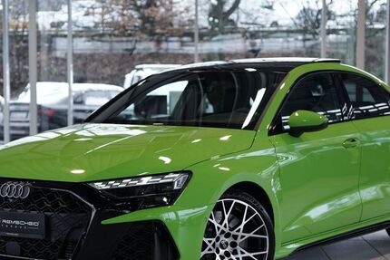Audi RS3 3.500 km 64.800 &euro; Remscheid/NRW 42855