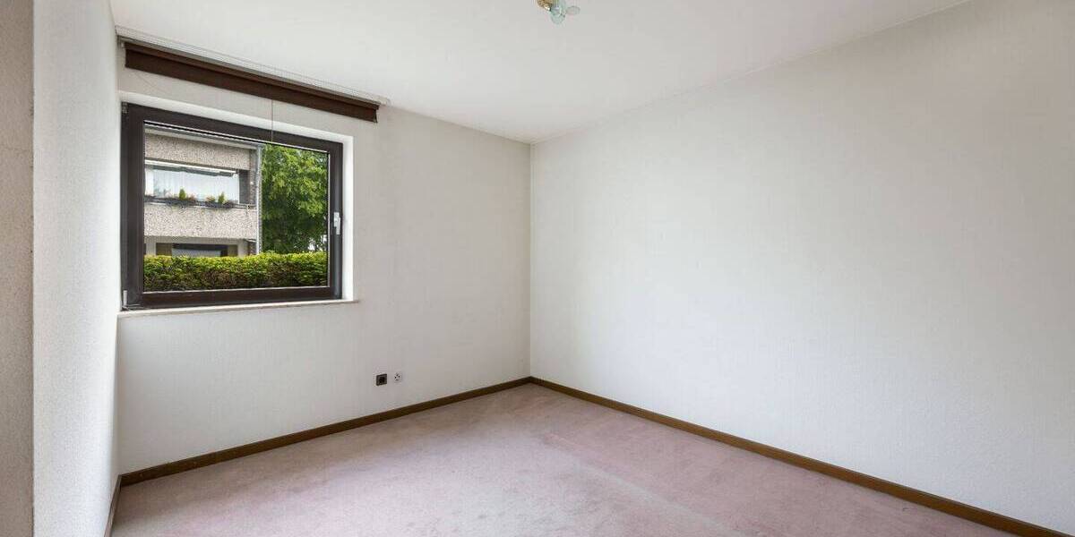 Einfamilienhaus Düsseldorf Benrath - 6 Zimmer, 168 m&sup2;, 740.000&euro; | Angebot:26723214