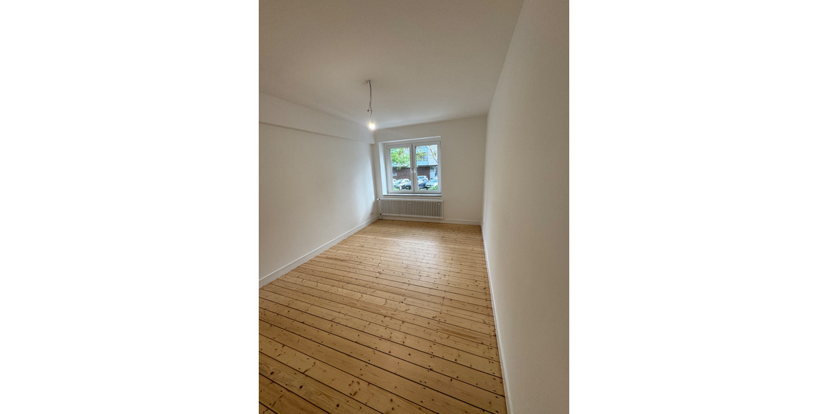 Erdgeschoßwohnung Düsseldorf Derendorf - 2 Zimmer, 62 m&sup2;, 1.290&euro; | Angebot:26661789