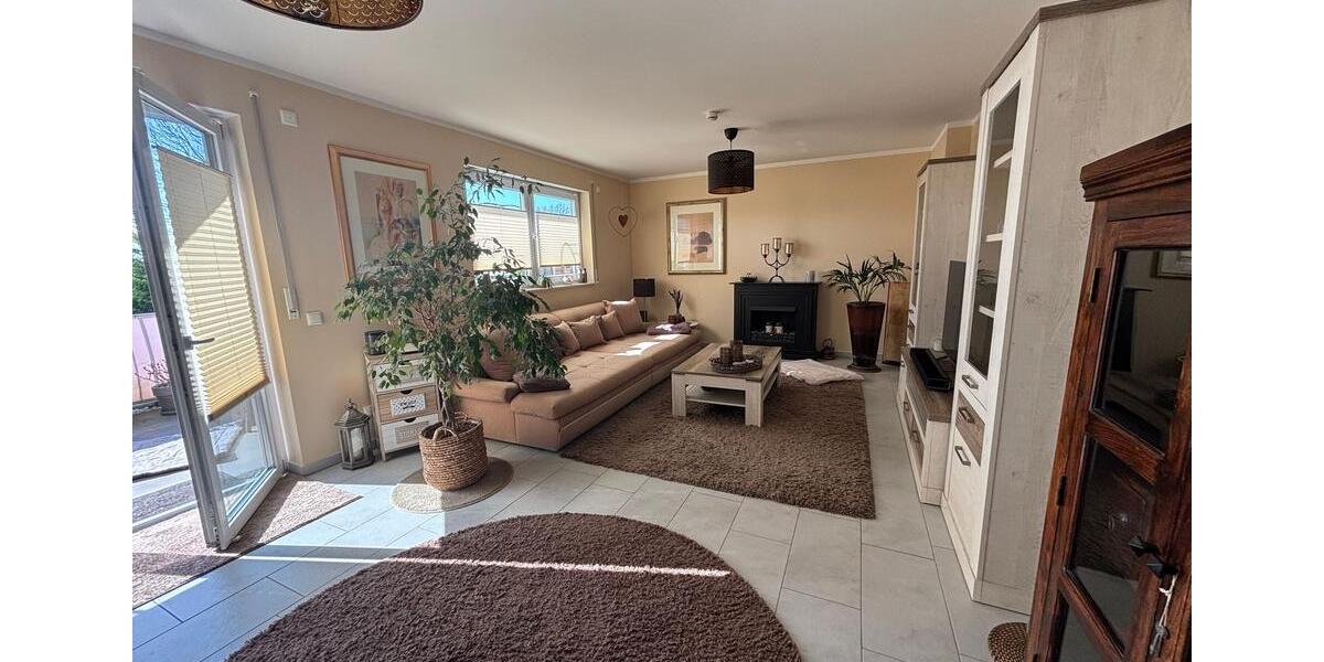 Etagenwohnung Bergisch Gladbach Alt-Frankenforst - 4 Zimmer, 136 m&sup2;, 1.765&euro; | Angebot:25377614