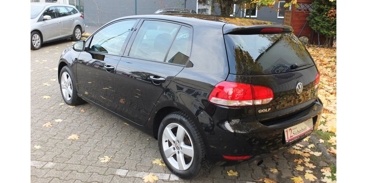 VW Golf 1.6TDi TEAM neuer ZAHNRIEMEN KLIMAAUTOMATIK 159.855 km 7.500 &euro; Köln 50858