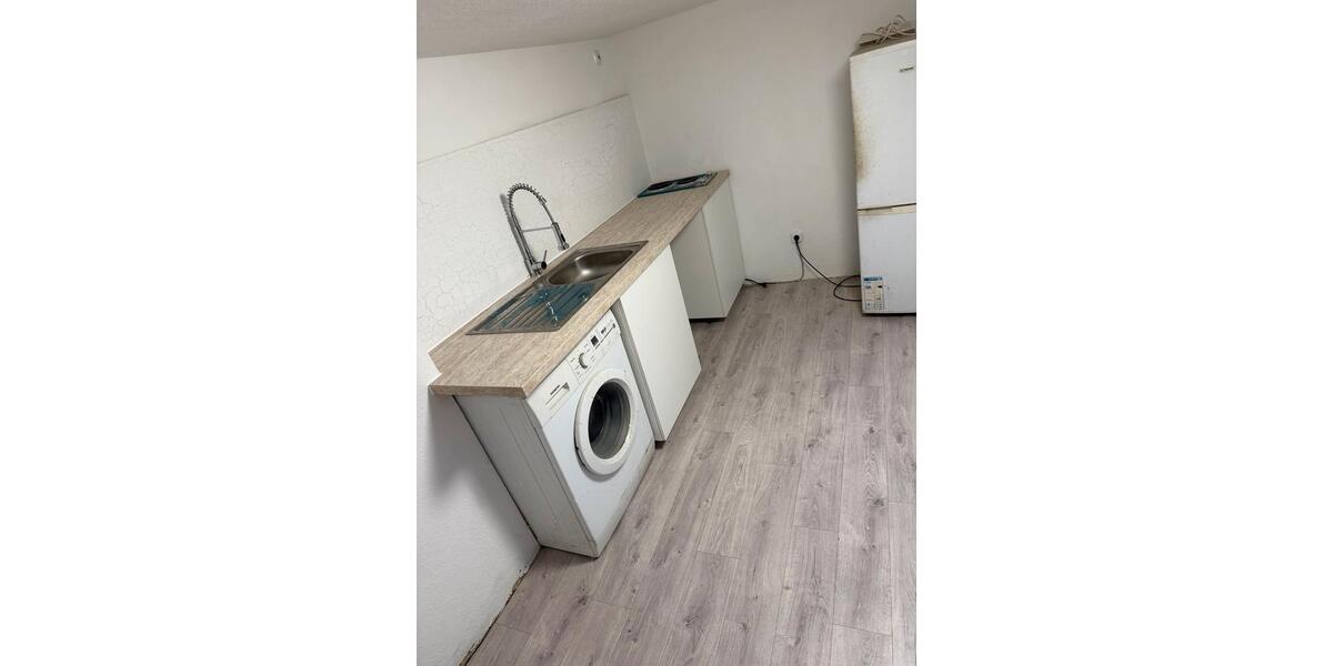 Dachgeschoßwohnung Meerbusch Necklenbroich - 2 Zimmer, 40 m&sup2;, 620&euro; | Angebot:25784063