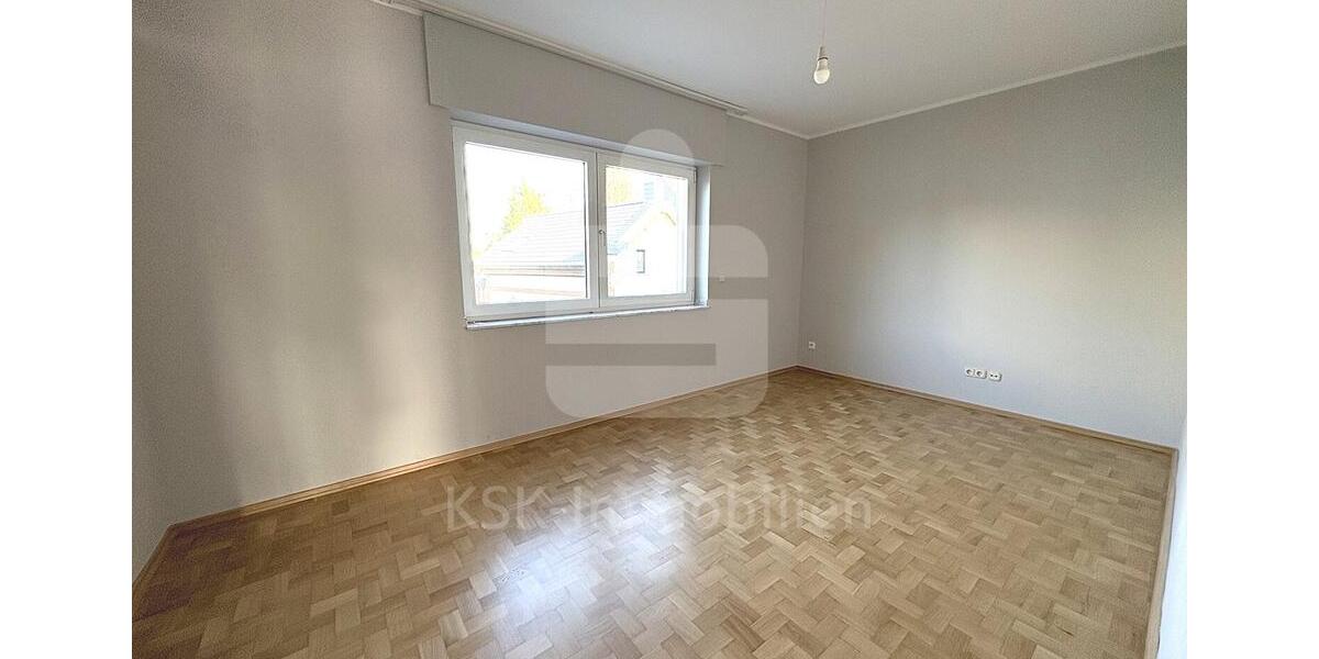 Etagenwohnung Köln Porz - 3 Zimmer, 94 m&sup2;, 1.800&euro; | Angebot:24820270