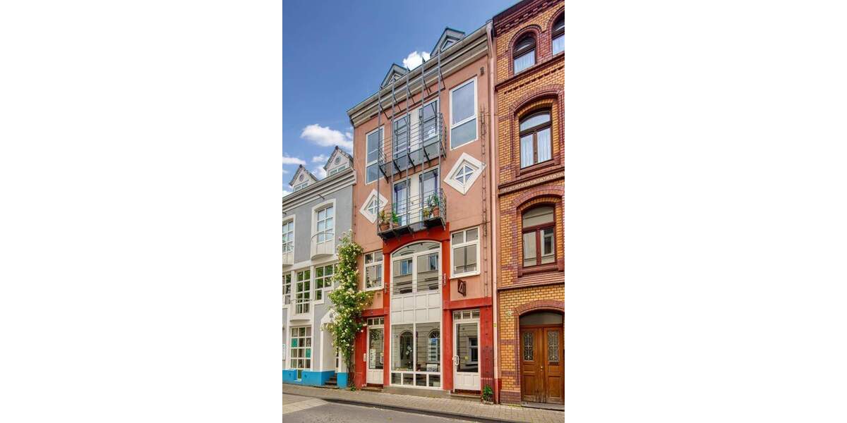Etagenwohnung Köln-Deutz Deutz - 4 Zimmer, 171 m&sup2;, 745.000&euro; | Angebot:25663469
