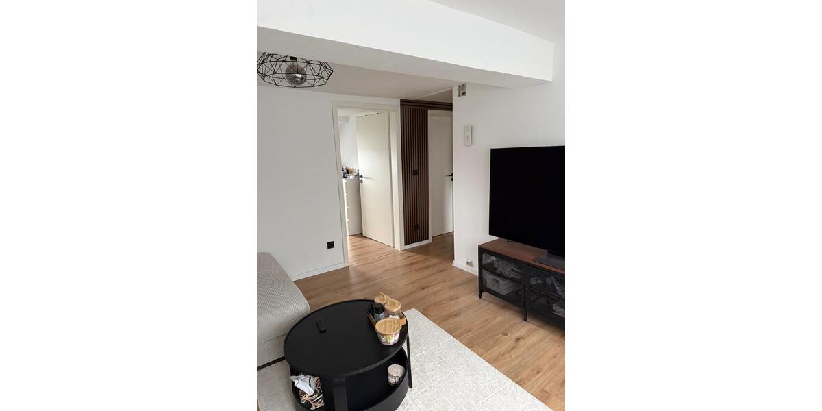 Dachgeschoßwohnung Frechen - 2 Zimmer, 56 m&sup2;, 950&euro; | Angebot:25541289