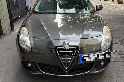 Alfa Romeo Giulietta 158.000 km 5.500 &euro; Frechen 50226