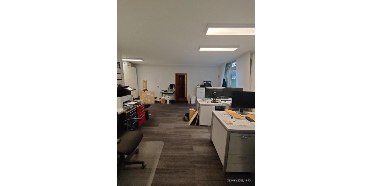 Köln-Ehrenleld (Bickendorf) freitragende Gewerbehhalle mit Büro, Verkaufs- und Ausstellungsfläche (ca. 1000 m²) + ca. 450 m² Parkplätze U-Bahn-Haltestelle Akazienweg - Gewerbeobjekt Köln Ehrenfeld | Angebot:25968416