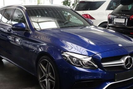 Mercedes-Benz C 63 AMG 121.000 km 51.900 &euro; Düsseldorf 40229