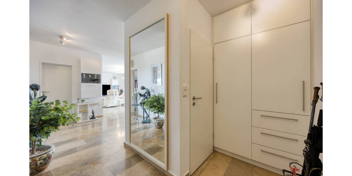 Etagenwohnung Langenfeld Richrath - 4 Zimmer, 120 m&sup2;, 359.000&euro; | Angebot:26644387