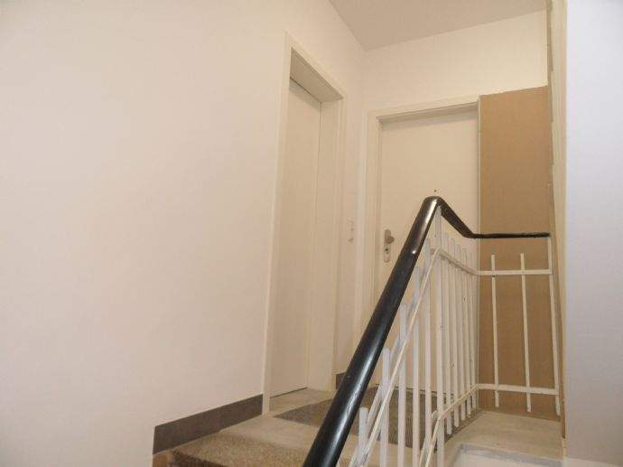 Etagenwohnung Köln Sürth - 3 Zimmer, 94 m&sup2;, 1.250&euro; | Angebot:26723163