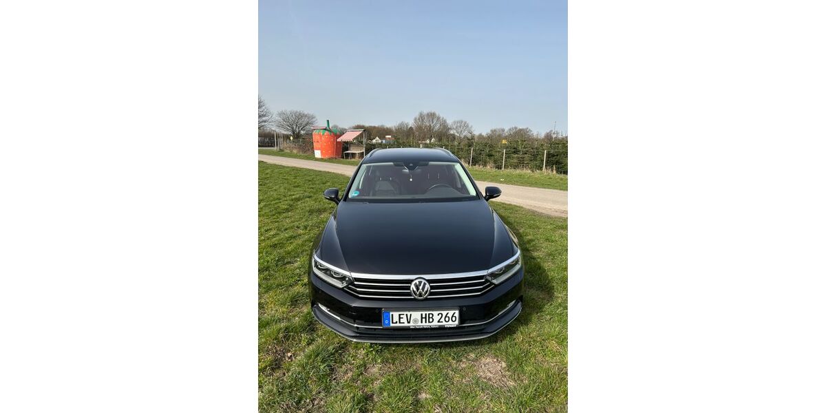 VW Passat Variant 97.645 km 23.500 &euro; Odenthal 51519