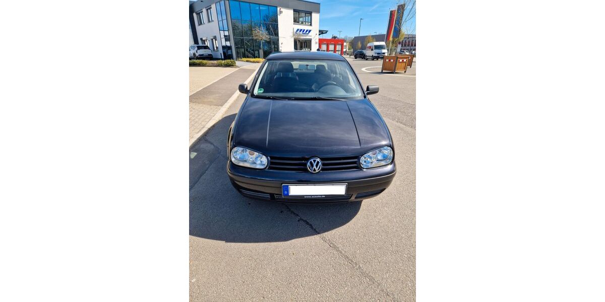 VW Golf 137.000 km 2.550 &euro; Remscheid 42899